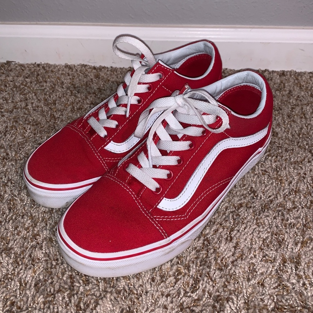 RED OLD SKOOL VANS